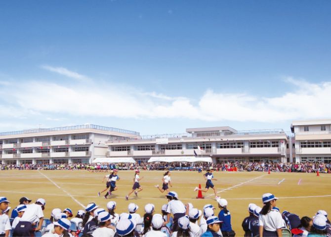 錦ケ丘小学校