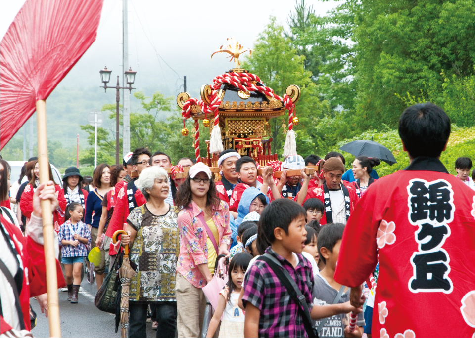 住民がつくりあげる夏祭り